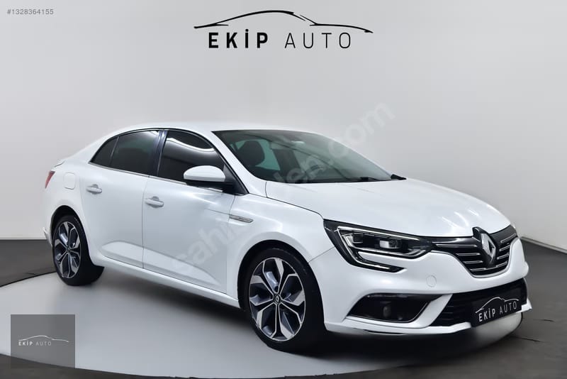 2020 Renault Megane 1.3 TCe ICON — fotoğraf 1