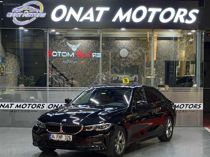 2022 BMW 3 Serisi 320i M Sport — fotoğraf 1