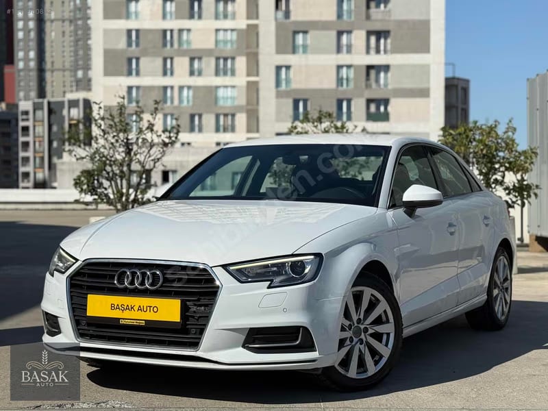 2018 Audi A3 A3 Sedan DESIGN LINE S — fotoğraf 1