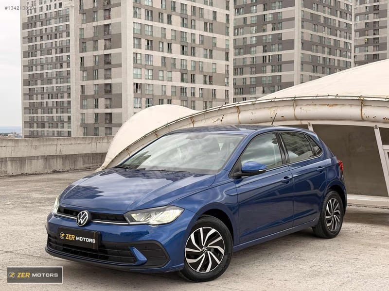2023 Volkswagen Polo 1.0 LIFE — fotoğraf 1