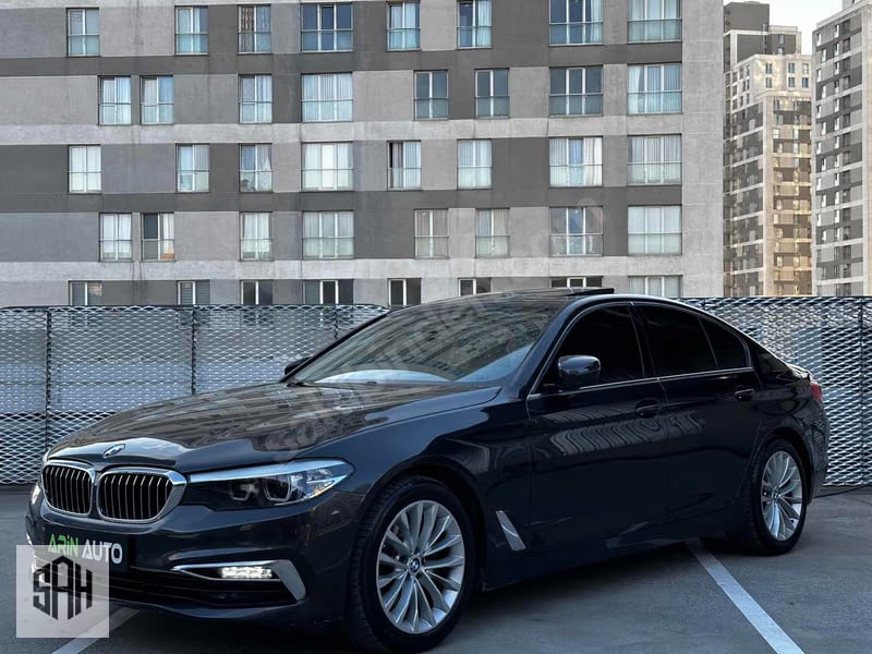 2020 BMW 5 Serisi 520i M Sport — fotoğraf 1