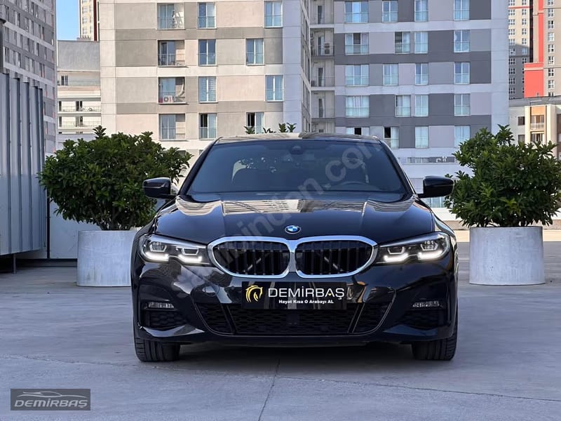 2020 BMW 3 Serisi 320i M Sport — fotoğraf 1