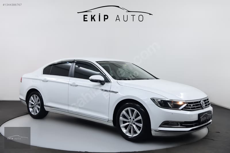 2018 Volkswagen Passat 1.6 TDi BlueMotion BMT COMFORTLINE — fotoğraf 1