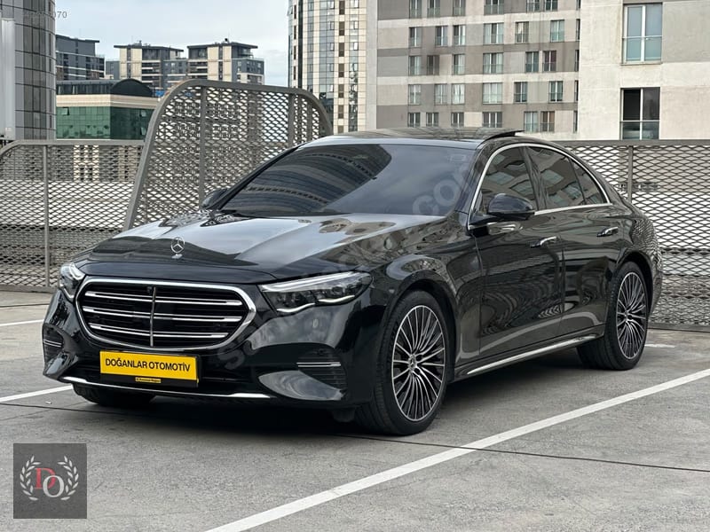 2026 Mercedes - Benz E Serisi E 180 Exclusive — fotoğraf 1