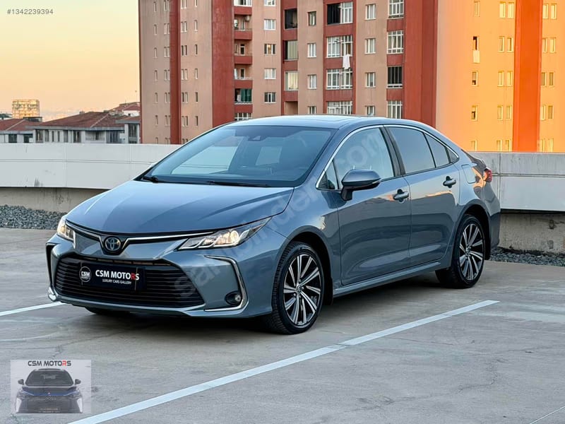 2022 Toyota Corolla 1.8 Flame X-Pack FLAME X-PACK E-CVT — fotoğraf 1